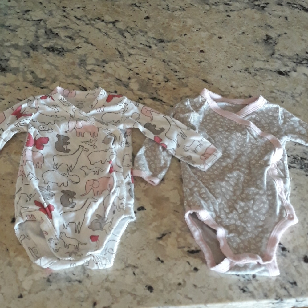 2 onsies